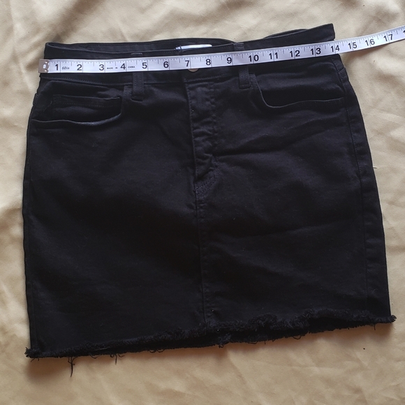 O2 DENIM SKIRT - Picture 4 of 6